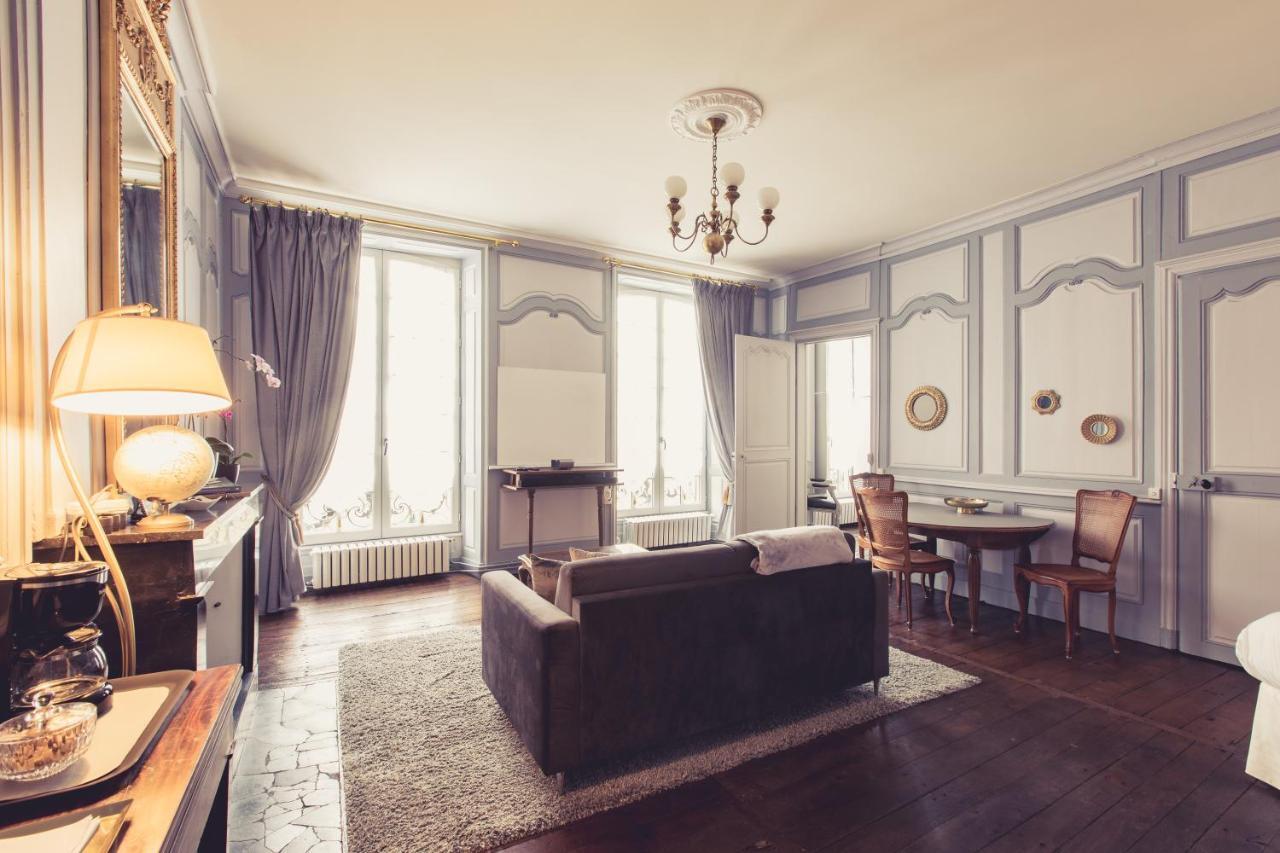 La Maison De La Liberte Suite Jeanne Barret Poitiers Eksteriør bilde