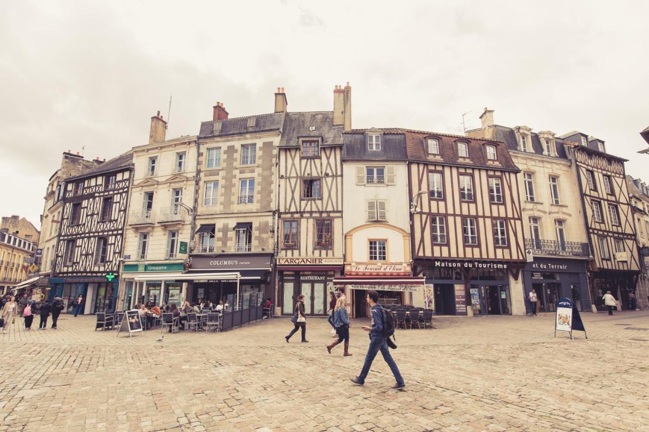 La Maison De La Liberte Suite Jeanne Barret Poitiers Eksteriør bilde
