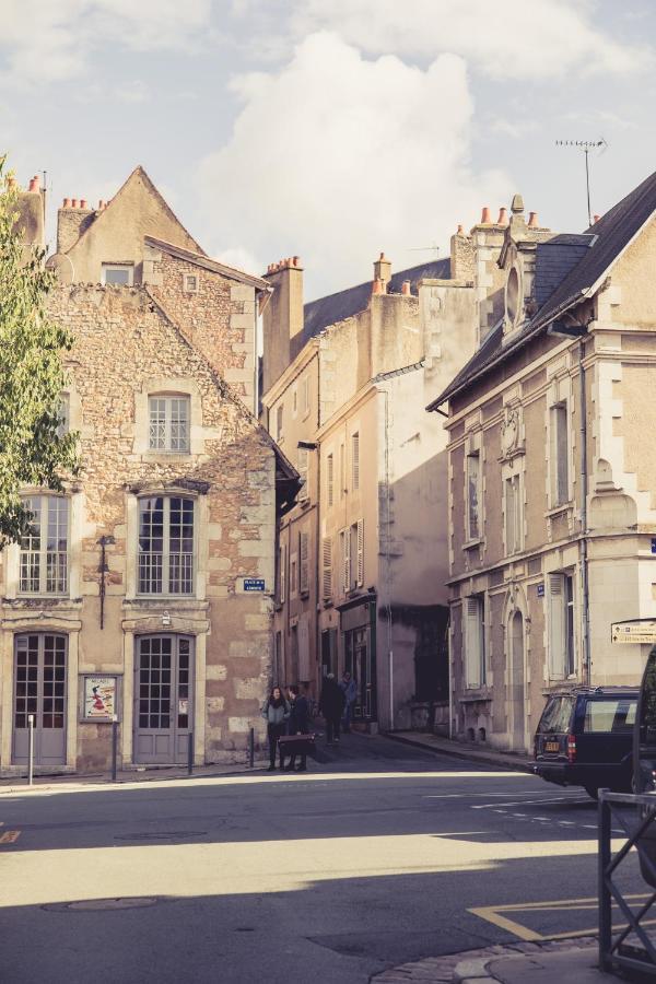 La Maison De La Liberte Suite Jeanne Barret Poitiers Eksteriør bilde